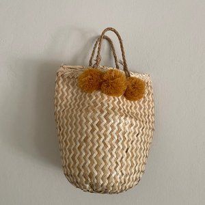 Madewell Pom Pom Woven Straw Belly Bag
